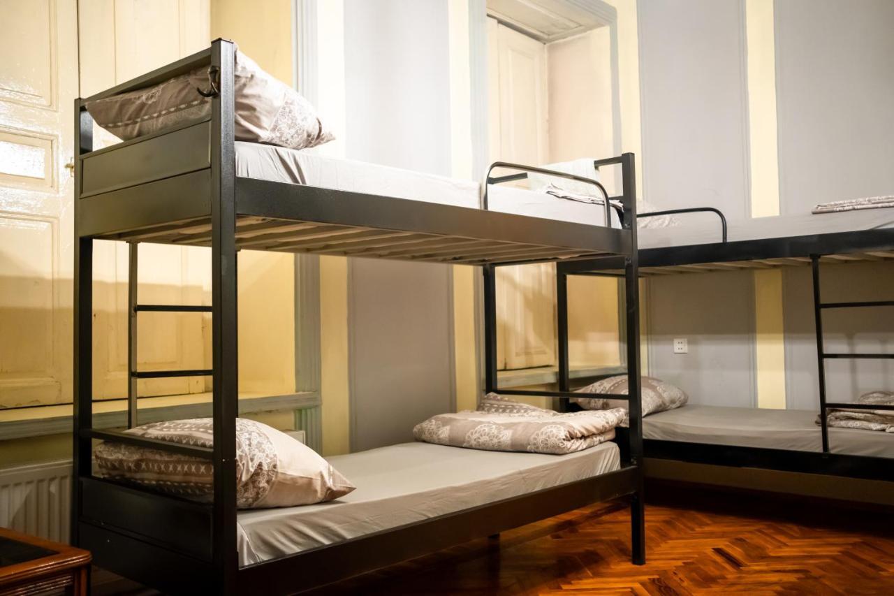 Flora Music & Art Hostel Baku Luaran gambar